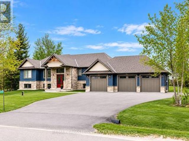 2055 Elana Drive, Severn, ON, L3V 0C1 house for sale | Listing ID S13749 | Royal LePage