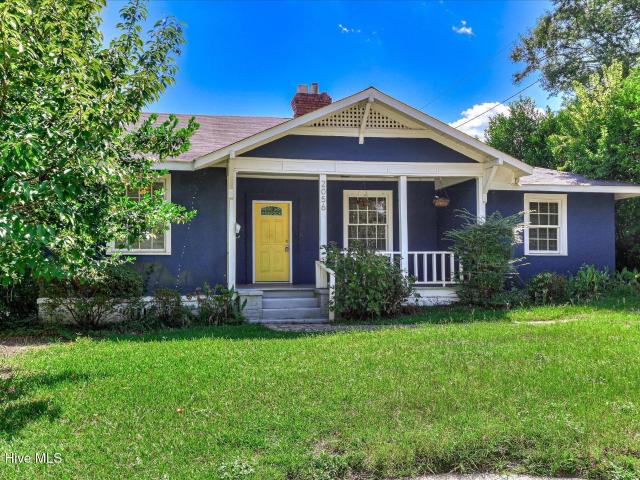 2056 Mcdowell Street