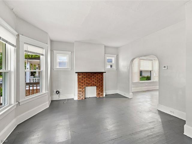2056 W 101st Street