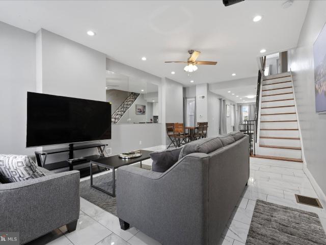 2057 N Franklin St, Philadelphia, PA 19122 | MLS #PAPH2607