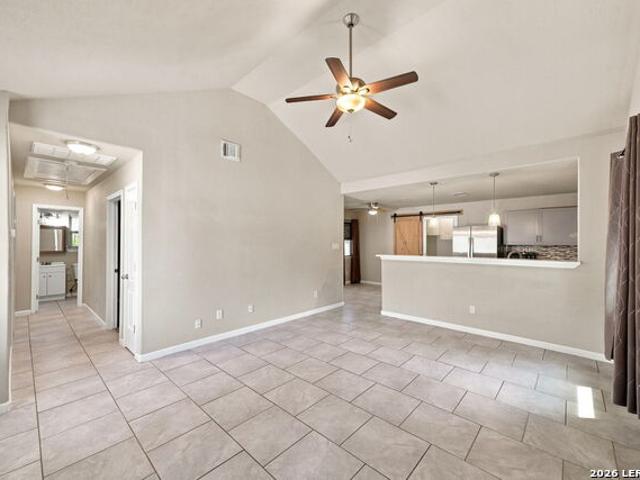 2058 Blueridge Dr