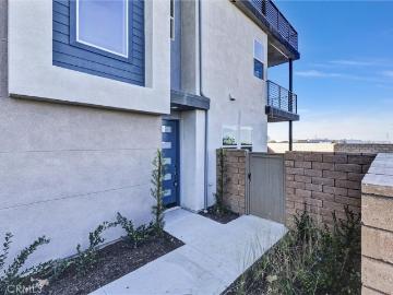 2058 Hollyleaf Ter, Montebello, CA 90640 | MLS #OC26028