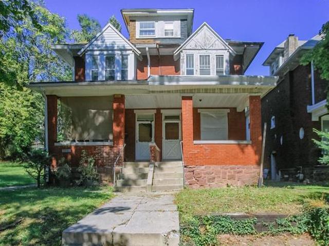 2058 Whitehall Street