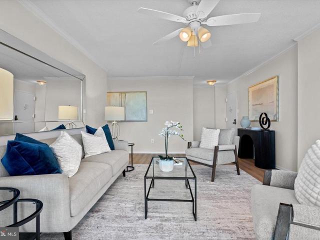 2059 Huntington Avenue # 1414