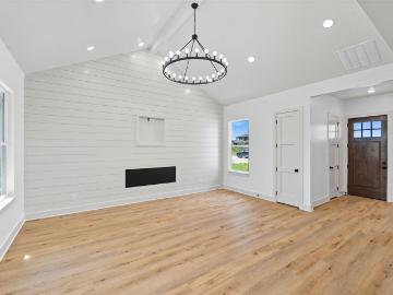 2050 Vista View