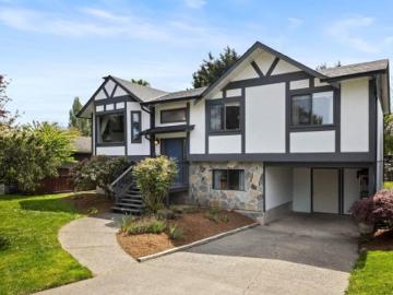 2051 Northbrook Dr, Sidney, BC, V8L 4J3 house for sale | Listing ID 1039 | Royal LePage