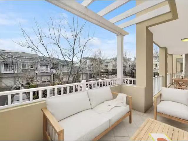 205/1 Orchards Avenue, Breakfast Point Apartment for rent Lis.