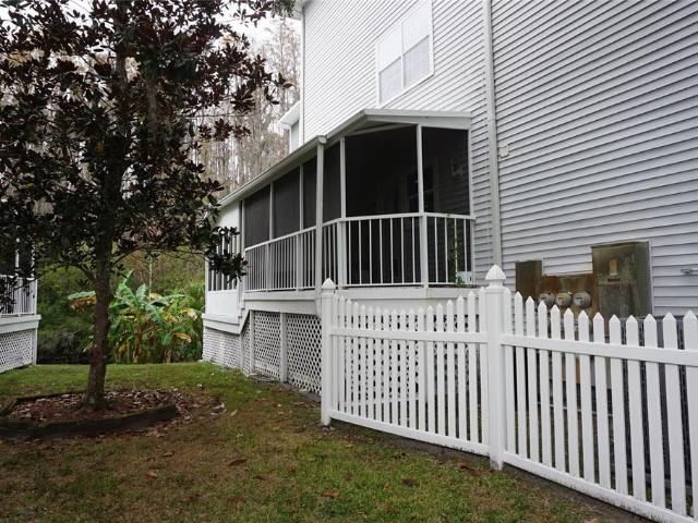2051 Vista Del Sol Cir, Unit 201, Lutz, FL 33558 | MLS #W7881
