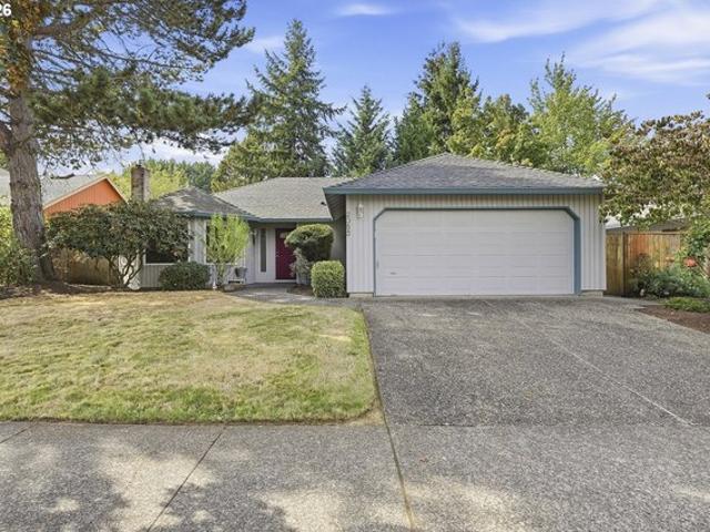 2053 SE 74th Ave, Hillsboro, OR 97129