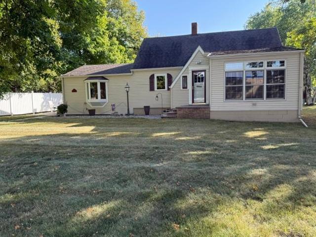 205 3rd Street W