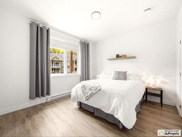205 240A, rue du Cercle des Cantons, Bromont à louer