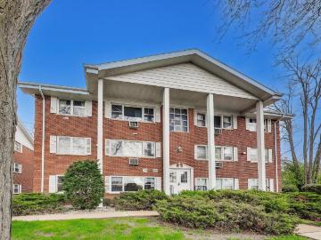 205 Country Club Dr, Unit 2C