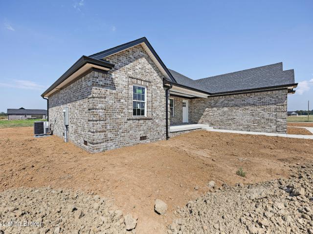 205 Carlisle Dr