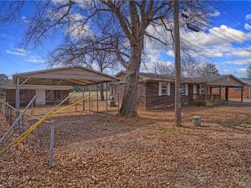 205 Cloos Circle
