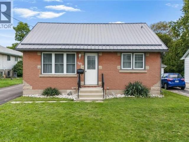 205 Crysler Street, Delhi, ON, N4B 1H9 house for sale | Listing ID 40860 | Royal LePage