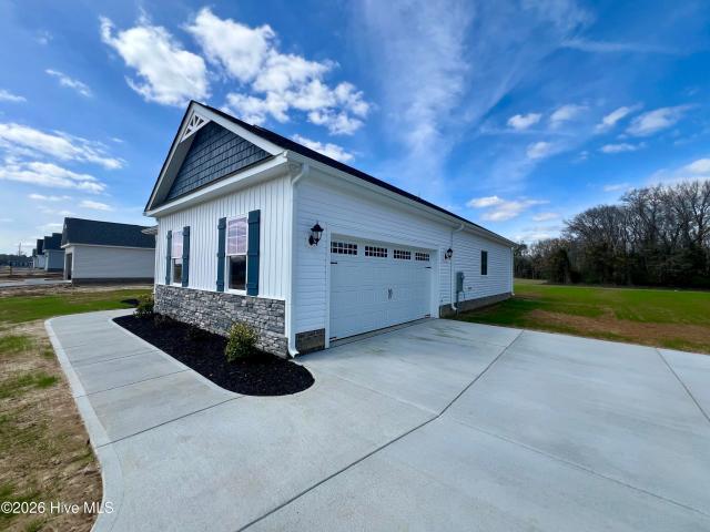 205 Creeks Edge Drive