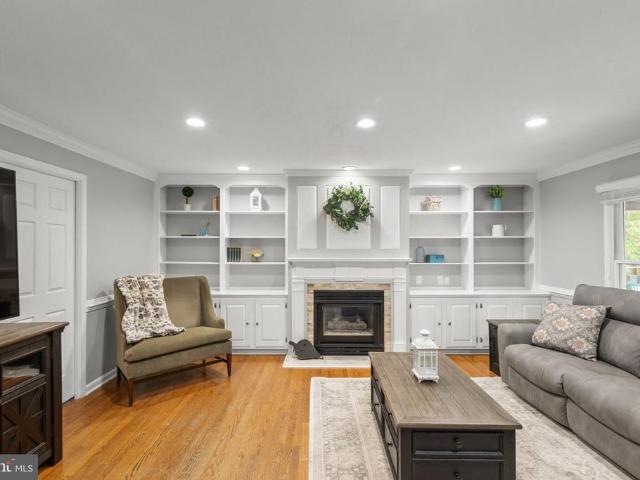 205 Crestleigh Drive