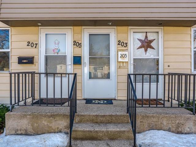 205 E Avenue C, Bismarck, ND 58501