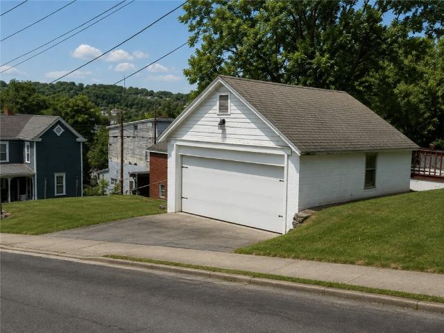 205 E High Street