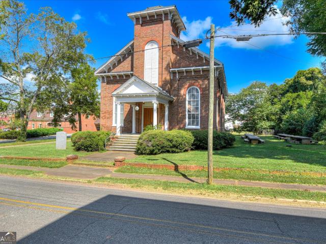 205 E Liberty Street