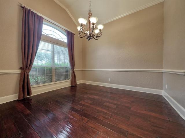 205 Heritage Court