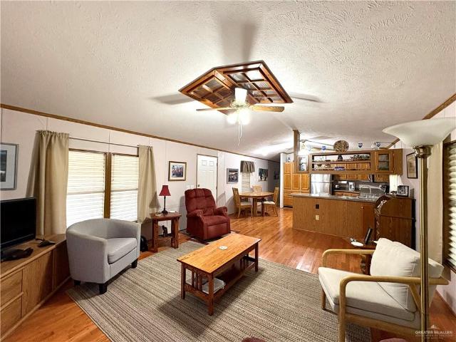 205 Hub Drive