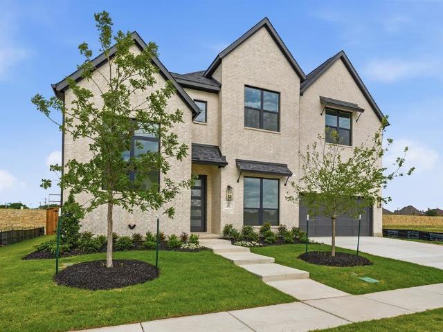 205 Hunters Glen Way
