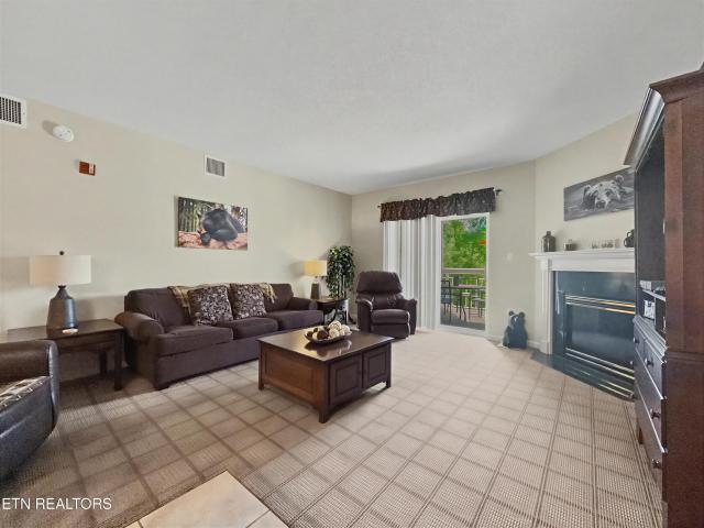 205 Ogle Drive 424