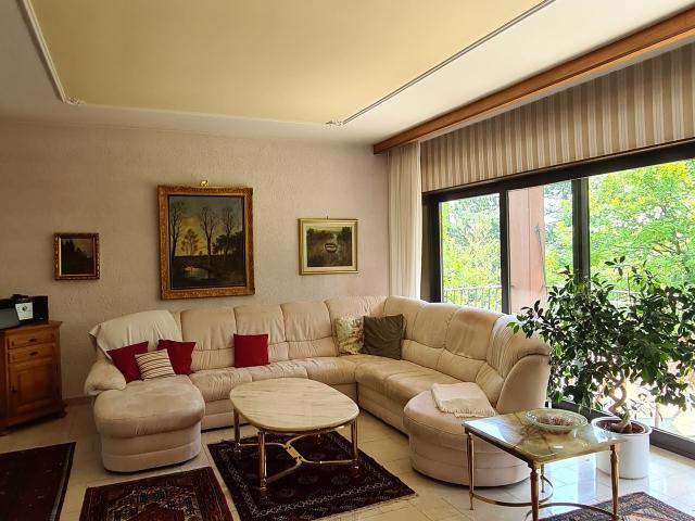205 m² Luxury Villa in Frankfurt Main Bergen Enkheim, Frankfurt Amsterdam Apartments for Rent