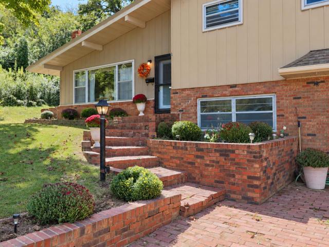 205 N 5th Street