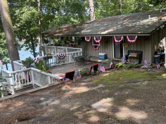 205 Snow Lake Drive