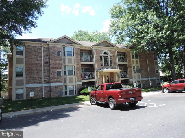 205 Star Pointe Court # 1D