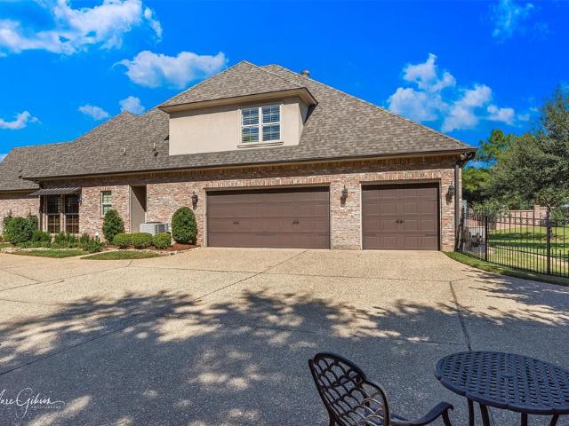 205 Summertree Court
