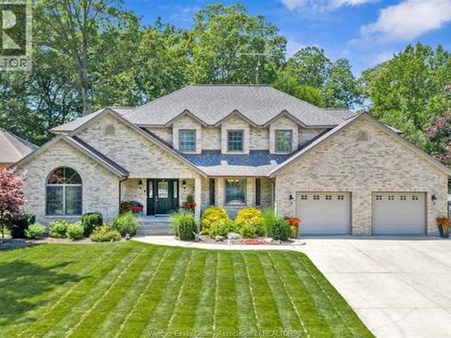 205 Woodland Drive, Harrow, ON, N0R 1G0 house for sale | Listing ID 26015 | Royal LePage