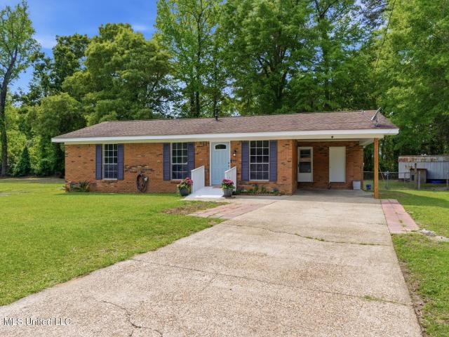 205 Woodside Drive