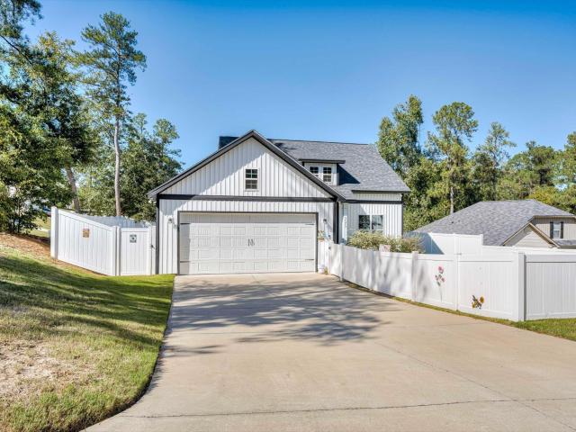 205 Thaxton Court