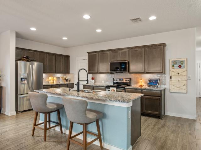 205 Trellis Blvd