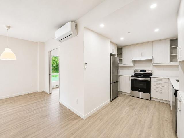 205 Tsse Allaire, Laval Pont Viau, QC H7G
