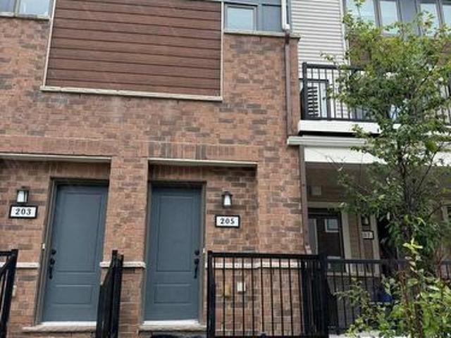 205 Zenith Private, Ottawa, ON, K2J 6N3 townhouse for lease | Listing ID X13679 | Royal LePage