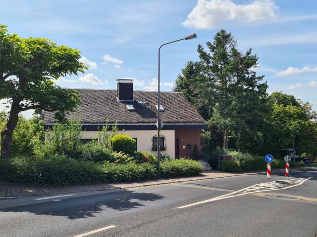 205m² Luxury Villa in Frankfurt Main Bergen Enkheim, Frankfurt Amsterdam Apartments for Rent