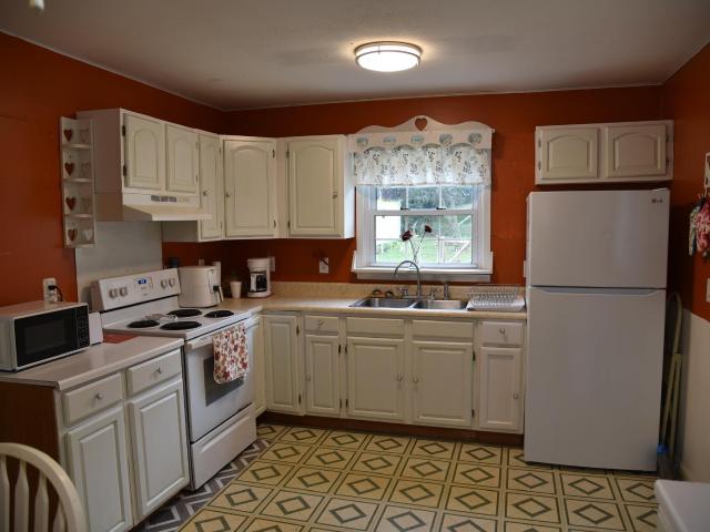 2064 Leatherwood Road