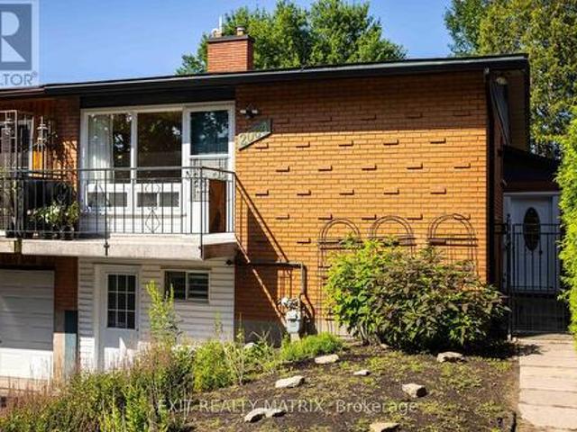 2064 St Laurent Boulevard, Ottawa, ON, K1G 1A9 house for sale | Listing ID X13644 | Royal LePage