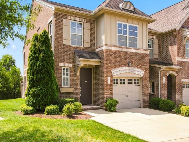 2065 Newark Ln