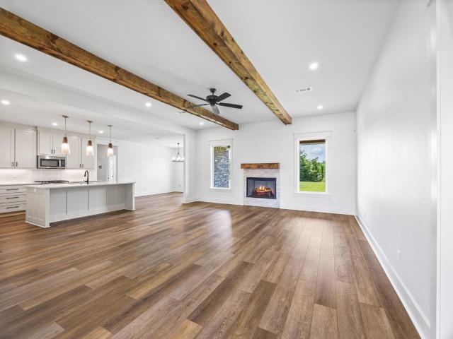 2065 Kaysen Ln