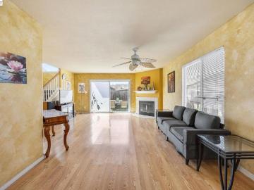 20667 Blossom Cmn