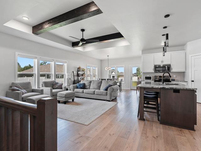 2066 fescue way