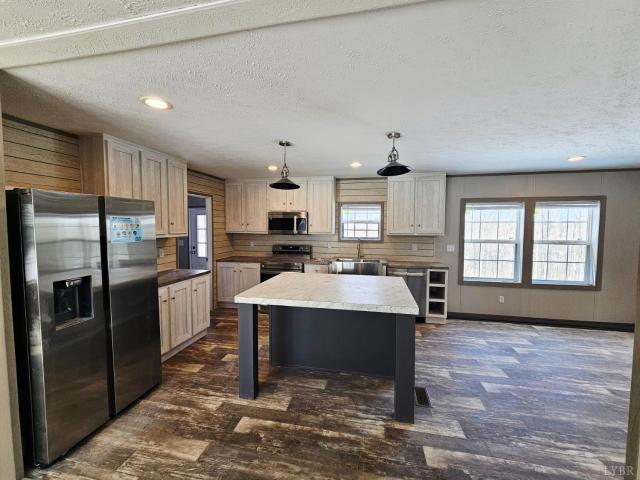 2066 Turkey Mountain Rd, Amherst, VA 24521 | MLS #367420