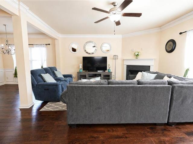 2066 Villa Spring Court