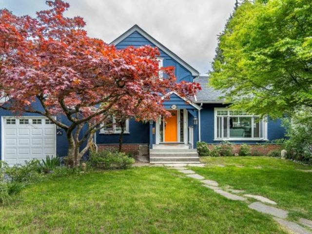 2067 A Avenue, Langley, BC, V3A 3K1 house for sale | Listing ID R3117 | Royal LePage