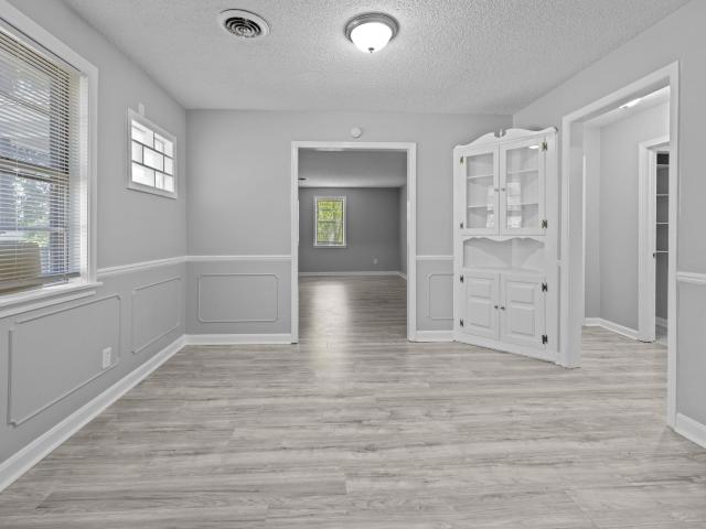2067 collier dr